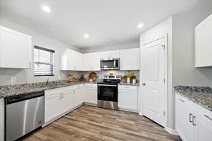 15519 Taylorcrest Dr, Conroe, TX 77306 - Photo 1