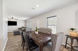 15519 Taylorcrest Dr, Conroe, TX 77306 - Photo 5