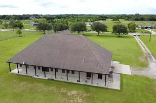 13979 Shellhammer Rd, Winnie, TX 77665 - Photo 47