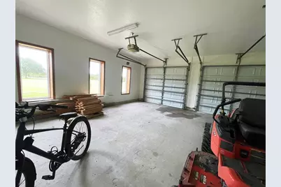 13979 Shellhammer Road, Winnie, TX 77665 - Photo 39