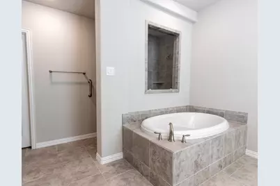 2831 Maple Oak Lane, Manvel, TX 77578 - Photo 17