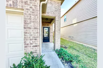 6542 Castle Loch Court, Houston, TX 77048 - Photo 5
