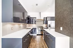 1211 Caroline St, Houston, TX 77002 - Photo 11