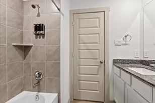9907 Palm Royal Dr, Baytown, TX 77521 - Photo 25