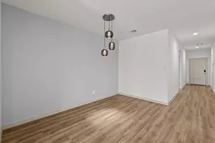 9907 Palm Royal Dr, Baytown, TX 77521 - Photo 13