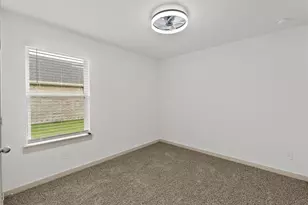 9907 Palm Royal Dr, Baytown, TX 77521 - Photo 27