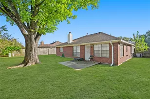 326 Breeze Park Dr, Houston, TX 77015 - Photo 11