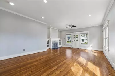 1102 E 14th Street, Houston, TX 77009 - Photo 9