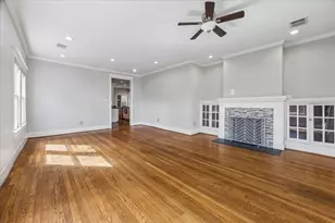 1102 E 14th St, Houston, TX 77009 - Photo 11