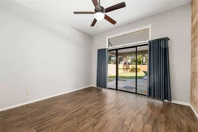 303 Narcissus Street, Lake Jackson, TX 77566 - Photo 27