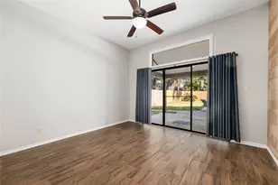 303 Narcissus St, Lake Jackson, TX 77566 - Photo 27