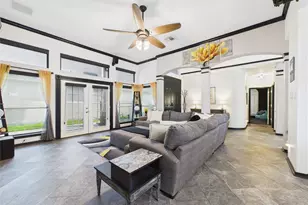 203 Las Brisas St, Kemah, TX 77565 - Photo 9