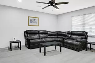 1806 Clayton Dr, Baytown, TX 77520 - Photo 35
