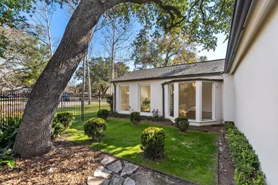 7702 Woodway Drive, Houston, TX 77063 - Photo 25