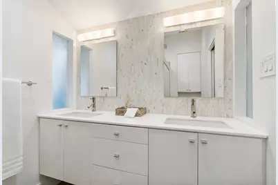 7702 Woodway Drive, Houston, TX 77063 - Photo 21