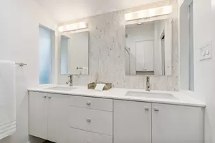 7702 Woodway Dr, Houston, TX 77063 - Photo 21