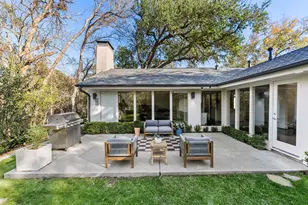 7702 Woodway Dr, Houston, TX 77063 - Photo 1