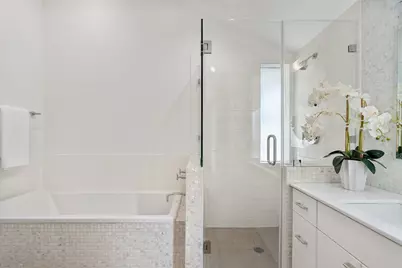 7702 Woodway Drive, Houston, TX 77063 - Photo 15