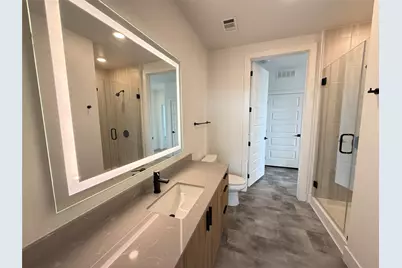 2520 Washington Ave #B3, Houston, TX 77007 - Photo 11