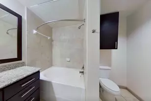 206 McGowen St, Houston, TX 77006 - Photo 3