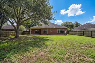 1409 Ward Bend St, Sealy, TX 77474 - Photo 35