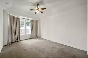 111 Liatris Ct, Conroe, TX 77304 - Photo 17