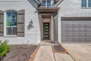 111 Liatris Ct, Conroe, TX 77304 - Photo 3