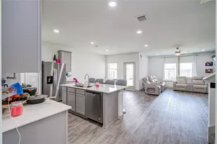 22 Desert Spring Ln, Manvel, TX 77578 - Photo 3