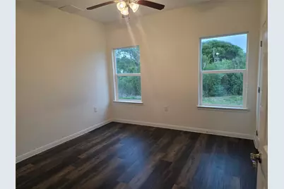 6311 White Oak Drive, Hitchcock, TX 77563 - Photo 7