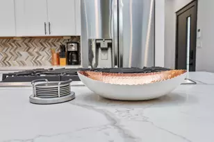 4209 New Orleans St, Houston, TX 77020 - Photo 15