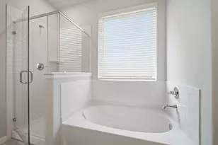 7938 Jade Crst Dr, Angleton, TX 77515 - Photo 23