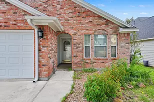 4922 Pleasure Lake Ln, Willis, TX 77318 - Photo 3