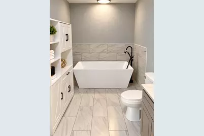5306 Pickfair Street, Houston, TX 77026 - Photo 9
