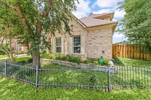 7559 Autumn Sun Dr, Houston, TX 77083 - Photo 3