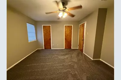 1037 N Chenango Street, Angleton, TX 77515 - Photo 5