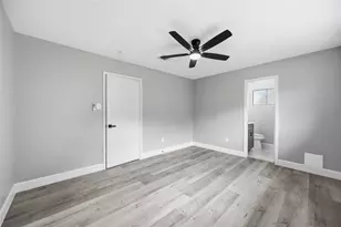 9710 Willow Wood Ln, Houston, TX 77086 - Photo 17
