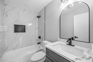 9710 Willow Wood Ln, Houston, TX 77086 - Photo 21