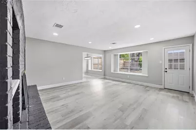 9710 Willow Wood Lane, Houston, TX 77086 - Photo 5