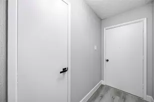 9710 Willow Wood Ln, Houston, TX 77086 - Photo 7