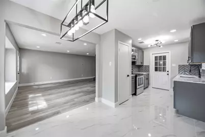 9710 Willow Wood Lane, Houston, TX 77086 - Photo 9