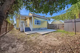 2914 Avenue L, Galveston, TX 77550 - Photo 15