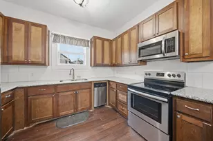 2914 Avenue L, Galveston, TX 77550 - Photo 11