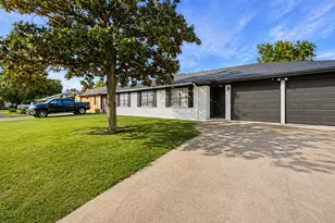 12318 Braewick Dr, Houston, TX 77035 - Photo 1