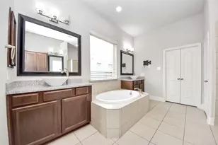 16622 Emmaus Ln, Cypress, TX 77433 - Photo 33