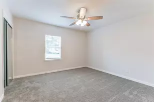 1309 W Lang St, Alvin, TX 77511 - Photo 15
