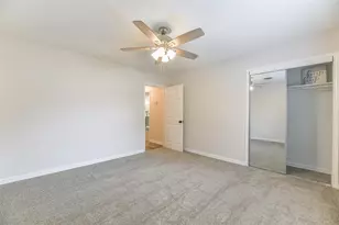 1309 W Lang St, Alvin, TX 77511 - Photo 15