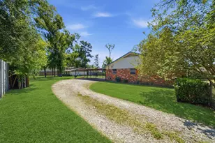 1500 Jacquelyn and 1501 Early Ln Dr, Houston, TX 77055 - Photo 3