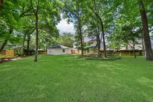 4022 Valley Haven Dr, Kingwood, TX 77339 - Photo 11