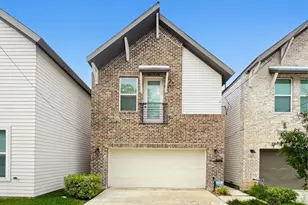5632 Bertellis Ln, Houston, TX 77091 - Photo 1