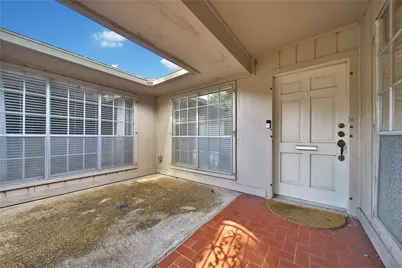 4902 Dunsmere Street, Houston, TX 77018 - Photo 3